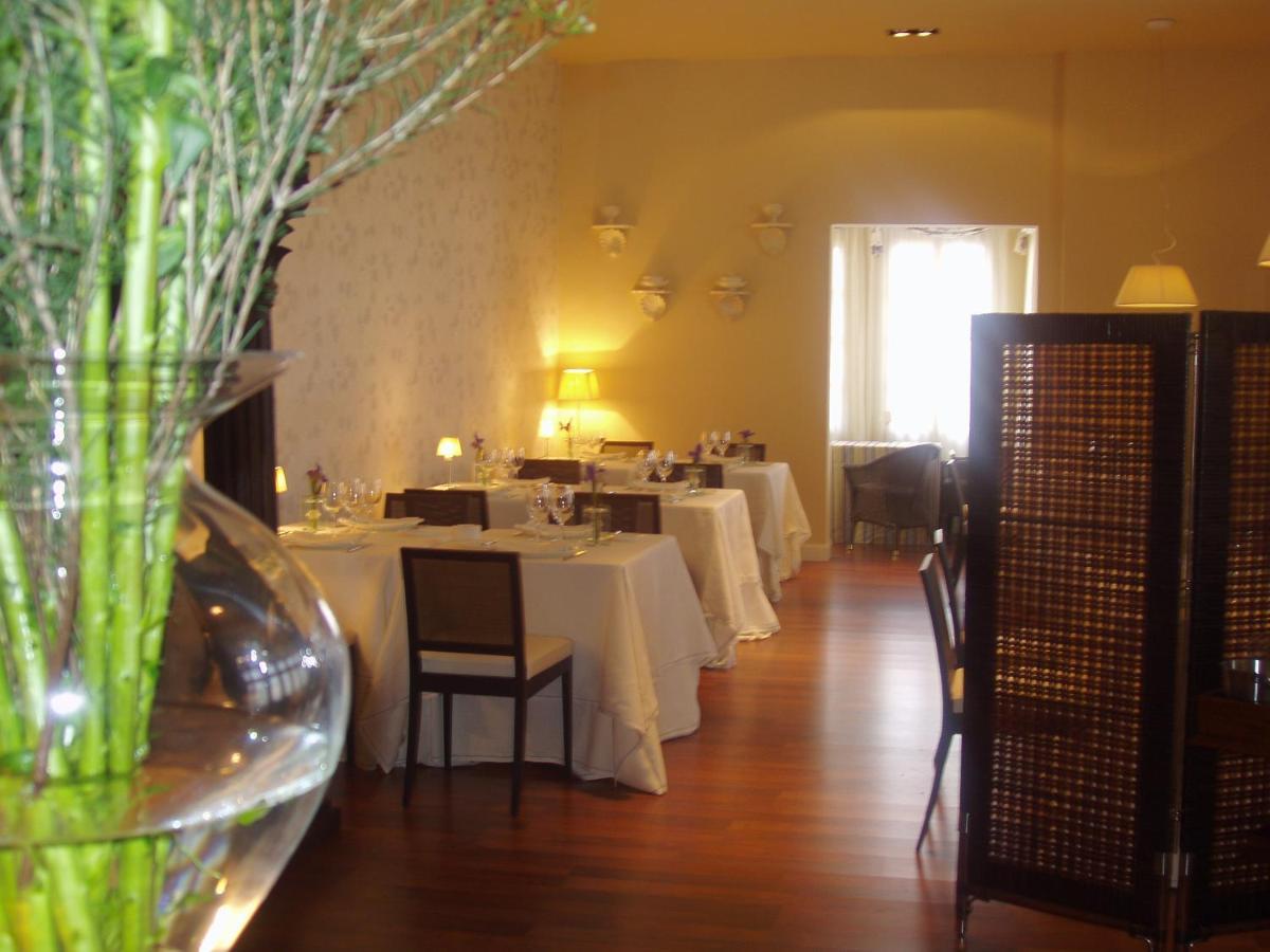 Hotel Arcea Palacio De Nieves 4*